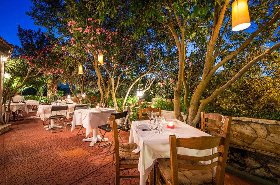 Peppermint Fresh Kitchen - Explore Zakynthos